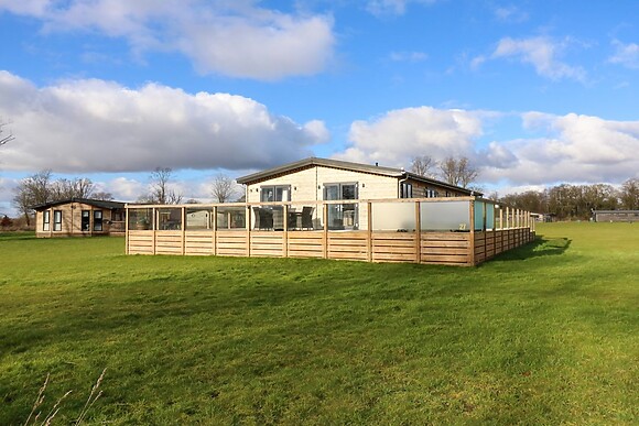 No 27 at Angel Lodge