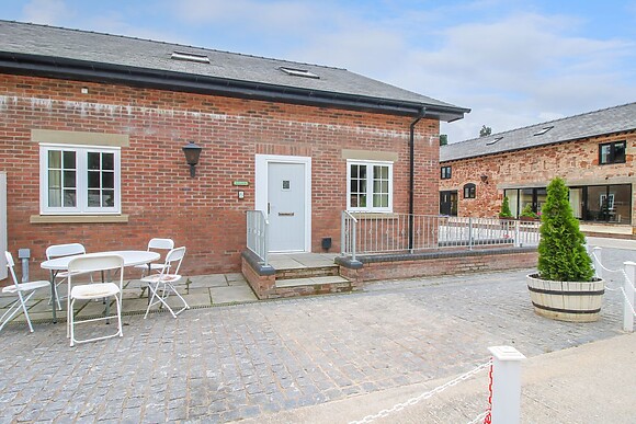 Doncaster Cottage