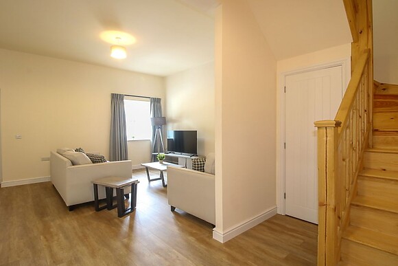 Sandown Park Cottage