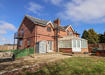 7 Kingsfield Cottages