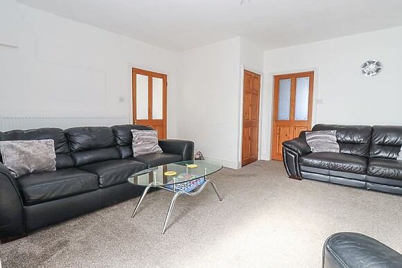 7 Kingsfield Cottages