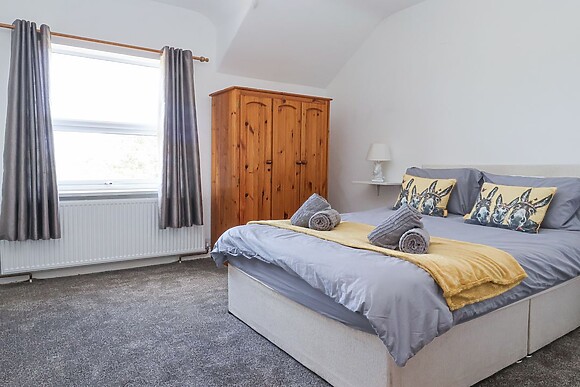 7 Kingsfield Cottages