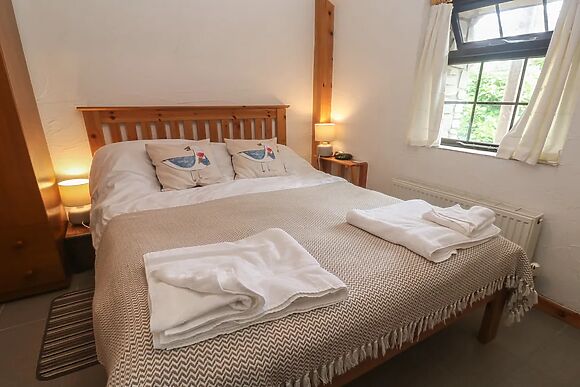 Horseshoe Cottage