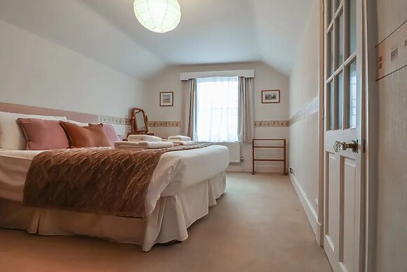 Iona Cottage