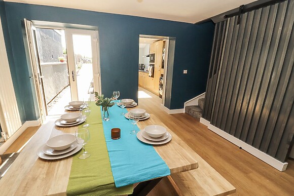 10 Keekle Terrace
