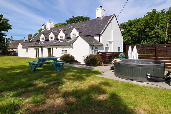 Bodior Garden Cottage