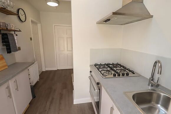 Middle Cottage