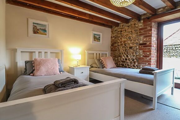 Bridge Barn