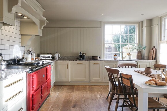 Cotswold House