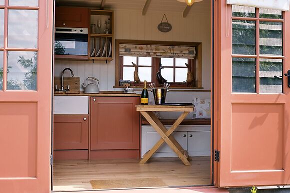 Bonnie's Shepherds Hut
