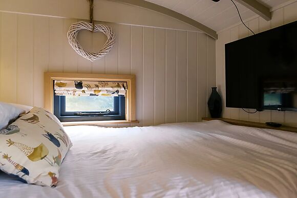 Lillie's Shepherds Hut