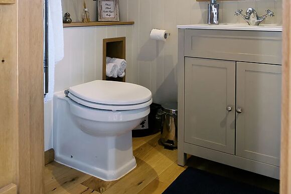 Lillie's Shepherds Hut