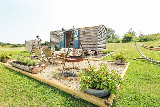 Lillie's Shepherds Hut at Shepherds Lodge