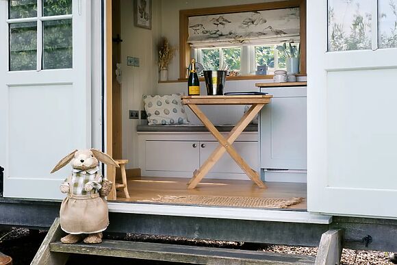 Herbie's Shepherds Hut
