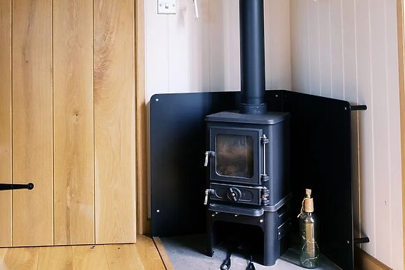 Poppie's Shepherds Hut