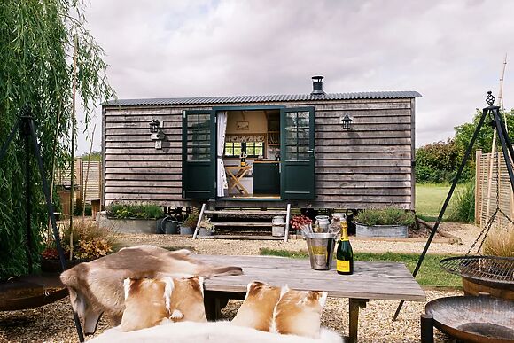 Poppie's Shepherds Hut