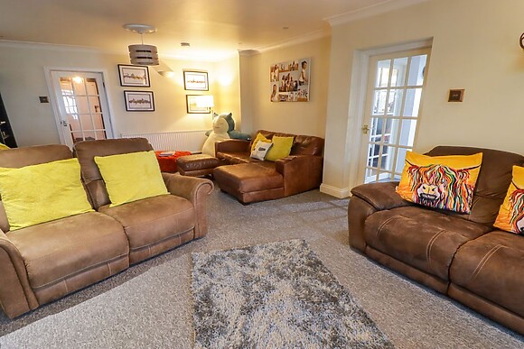 44 Honeyborough Road