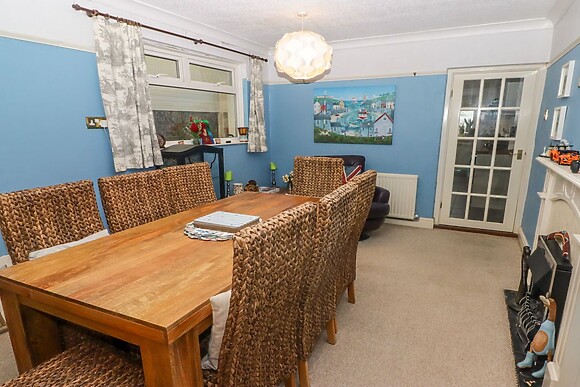 44 Honeyborough Road