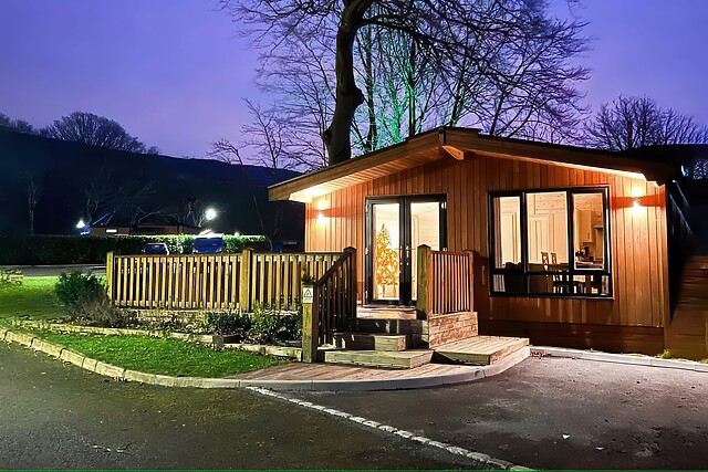 1 Binn Green Lodge
