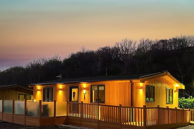 12 Green Clough Lodge