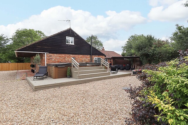 Wood Farm Cottage