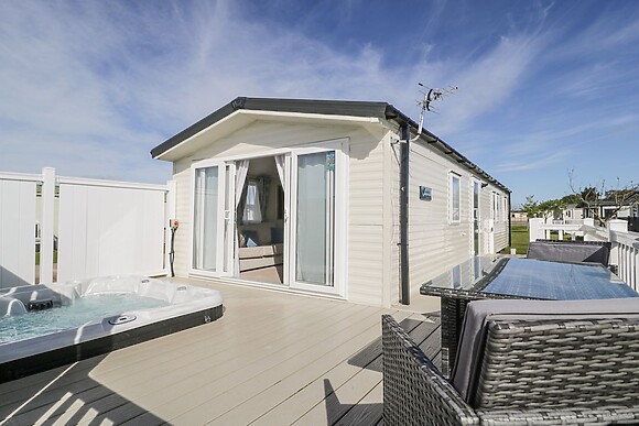 Manor House Platinum 3 Bedroom (16E)