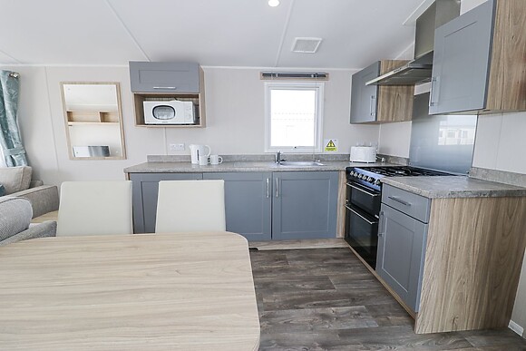 Manor House Platinum 3 Bedroom (16E)