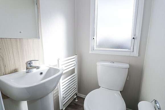 Manor House Platinum 3 Bedroom (16E)