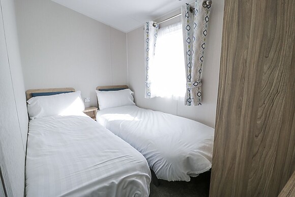 Manor House Platinum 3 Bedroom (16E)