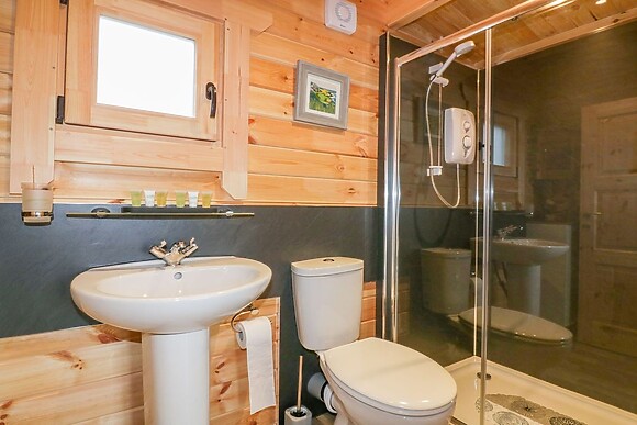 Little Orchard Lodge