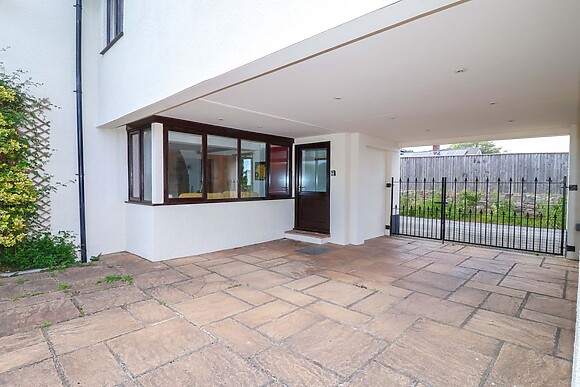 1 Eastdon Cottages