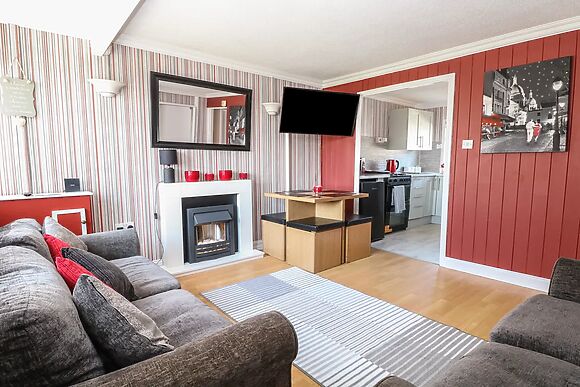 271 California Sands Estate