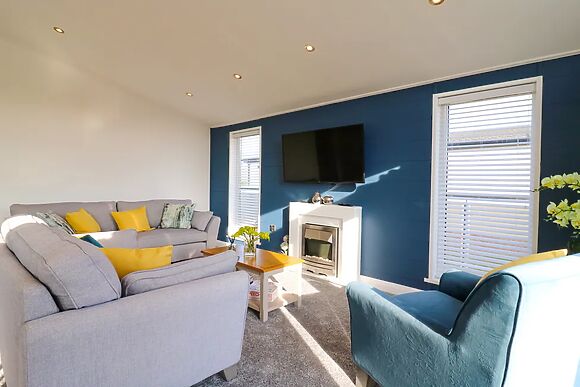 Number 43 The Poplars