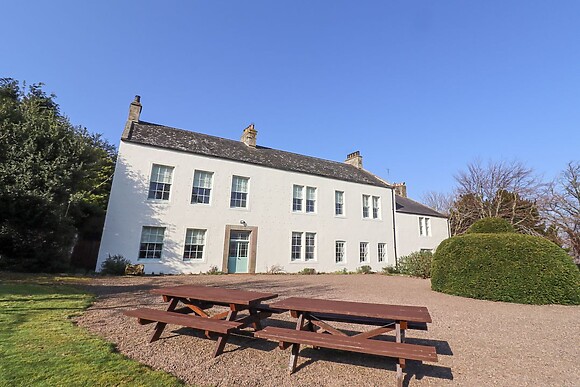 Cheviot Manor