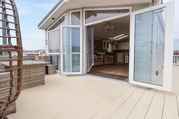 Hazel Park Lodge HP4