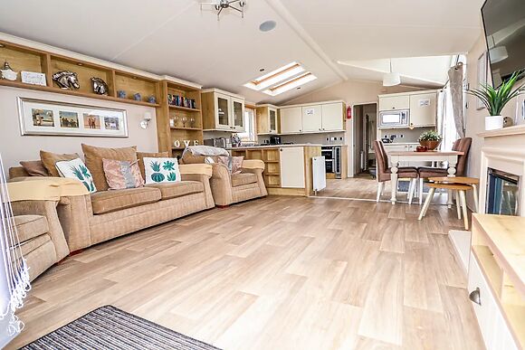 Hazel Park Lodge HP4