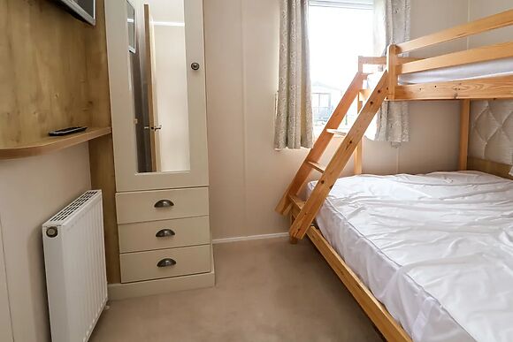 Hazel Park Lodge HP4