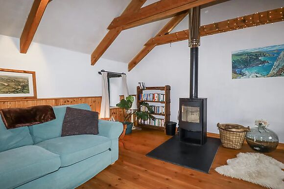 Coombe Barn