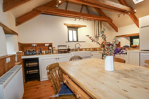 Coombe Barn