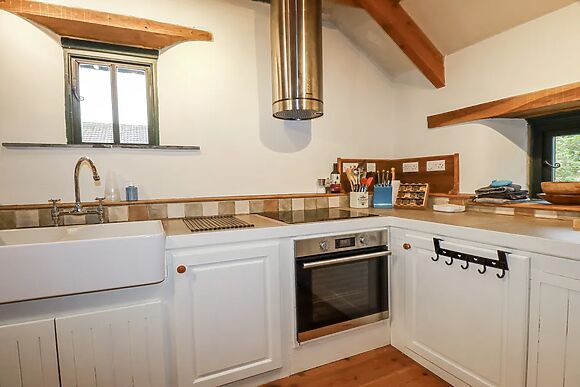 Coombe Barn
