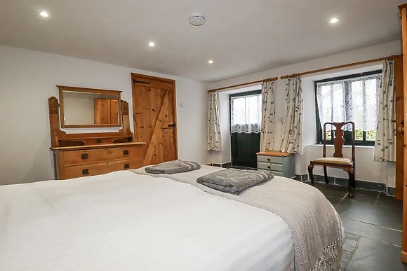 Coombe Barn
