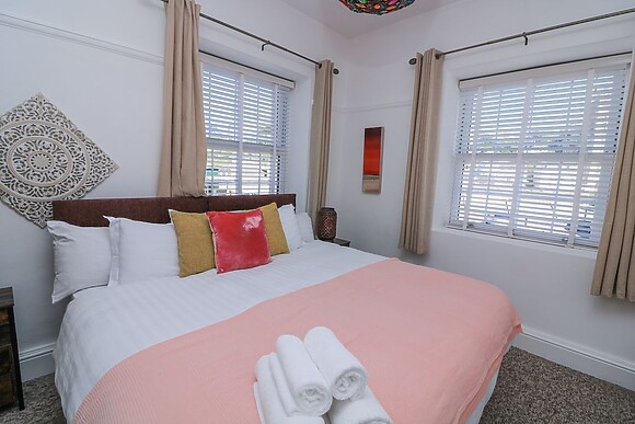 Delmonte Lodge