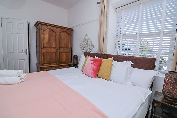 Delmonte Lodge