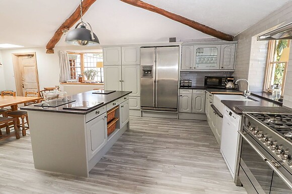 Mickle Trafford Manor