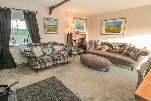 Petty Knowes Cottage