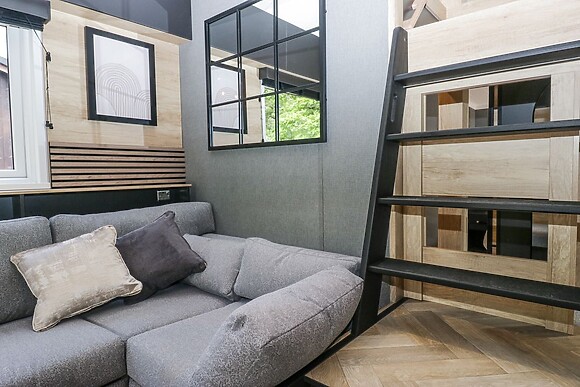 Dubs Luxury Family Pod