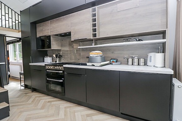 Dubs Luxury Family Pod