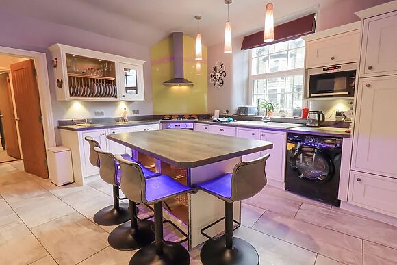 1 The Old Coach House