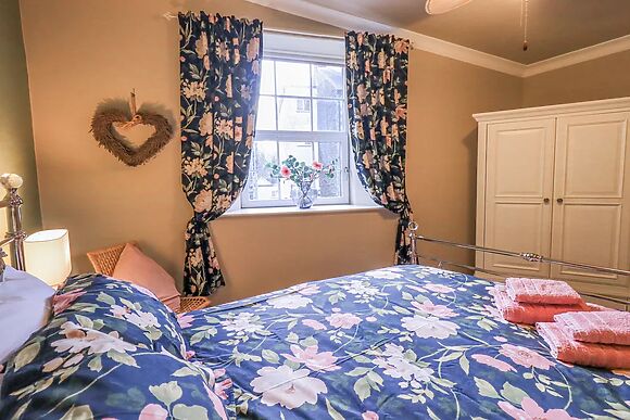 1 The Old Coach House