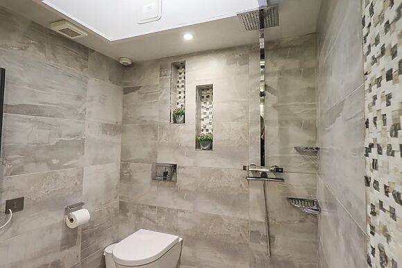 1 The Old Coach House